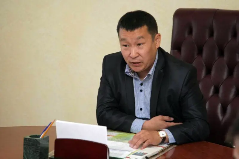 Дмитрий Садовников официально вступил в должность министра ЖКХ и энергетики Якутии