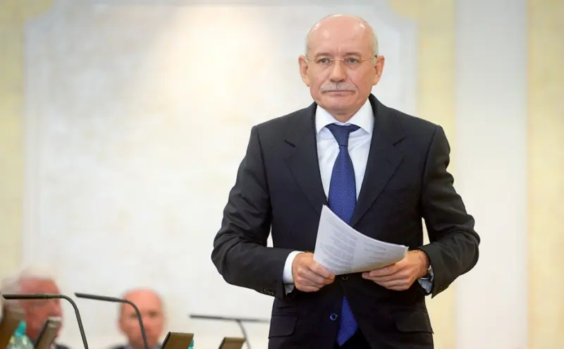 Глава Башкирии Рустэм Хамитов подал в отставку