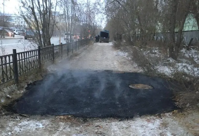 Мэрия Якутска прокомментировала видео с укладкой асфальта на снег