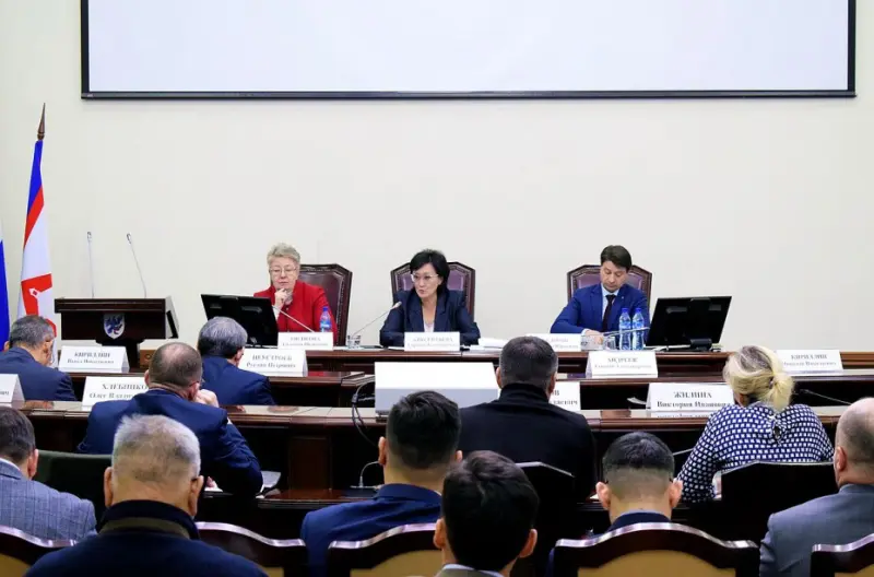 Городская планерка: дворники-«невидимки» или время предупреждений закончилось