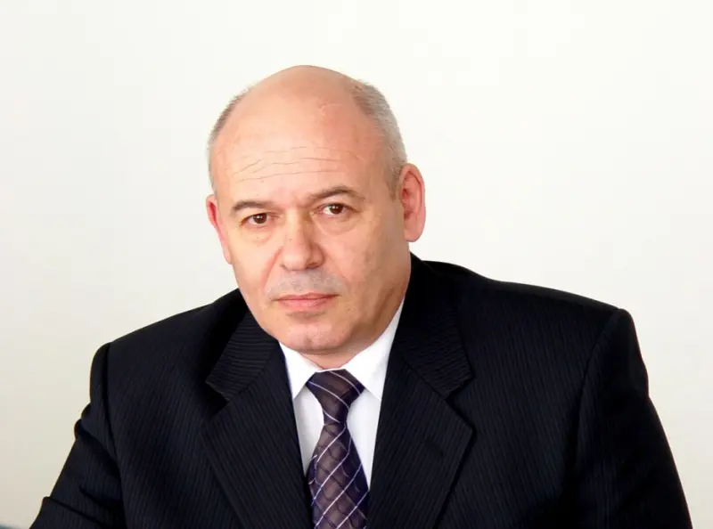 Депутат Госдумы Анатолий Тихомиров: «Айсен Николаев сформировал стратегию развития Якутии в свете выполнения указов Президента РФ»