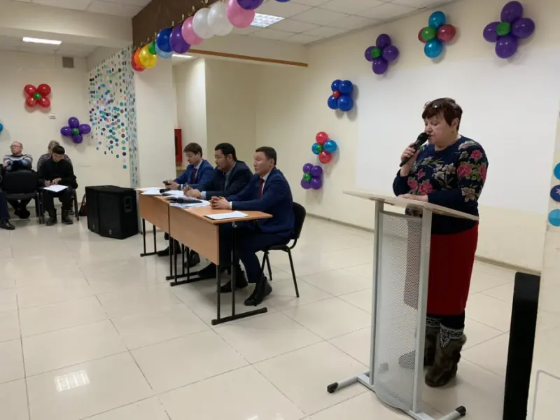 Владимир Федоров провел собрание жильцов многоквартирных домов Сайсарского округа