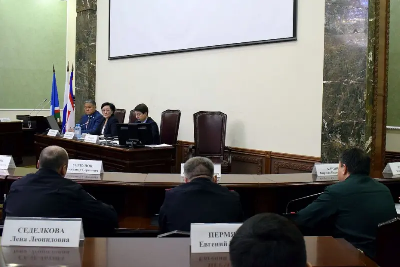 Сардана Авксентьева о разливе нечистот в Горканал: «Общими усилиями нам надо прекращать подобные явления»