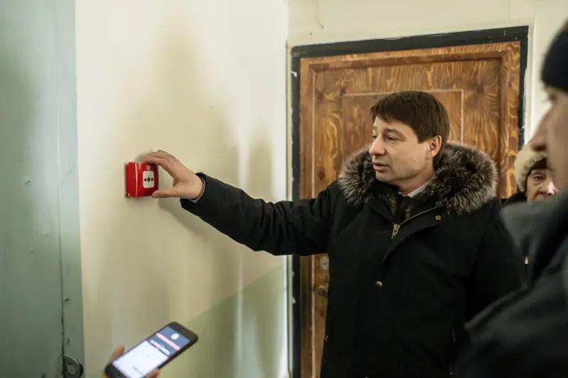 Владимир Федоров: охватим противопожарной сигнализацией весь деревянный жилой фонд