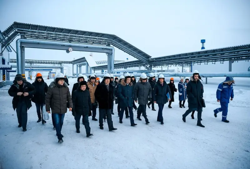 Глава Якутии принял участие в церемонии передачи сертификатов на спецтехнику для «Транснефть-Восток»