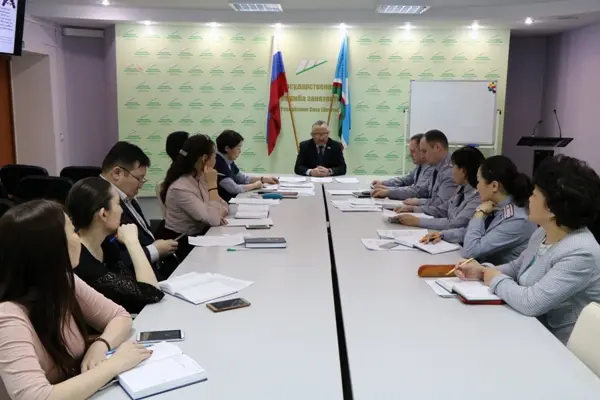Проблему трудоустройства осужденных обсудили на круглом столе  с участием ЦЗН и УФСИН