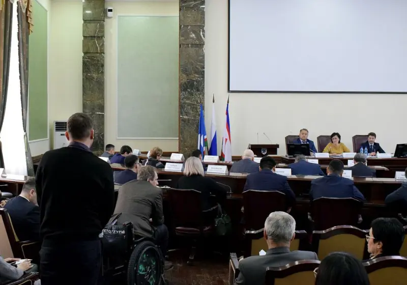 Сардана Авксентьева призвала горожан активнее пользоваться порталом OneClickYakutsk