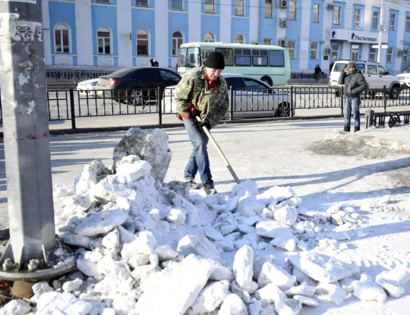 В Якутске вывезено 146 тысяч кубометров снега