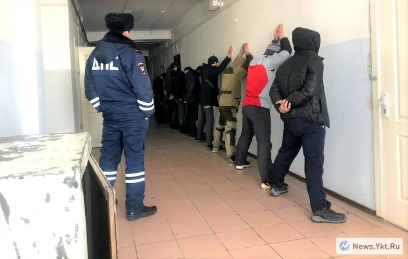 Обвиняемый в изнасиловании жительницы Якутска заключен под стражу, двое других подозреваемых задержаны
