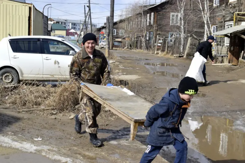 Городская планерка: от субботников к плановой санитарной очистке