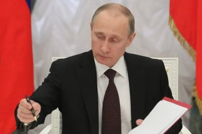 Президент подписал закон об условиях перевода жилого помещения в нежилое