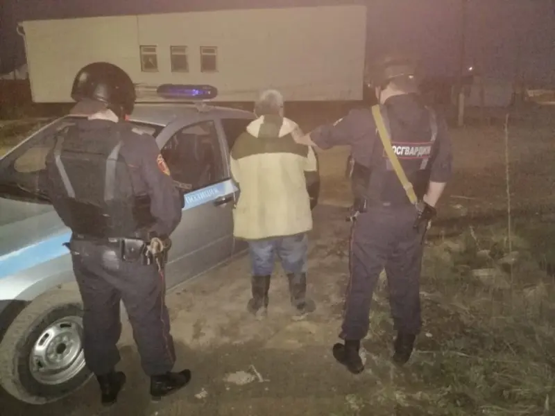 Рецидивиста поймали за воровством из магазина в Олекминске