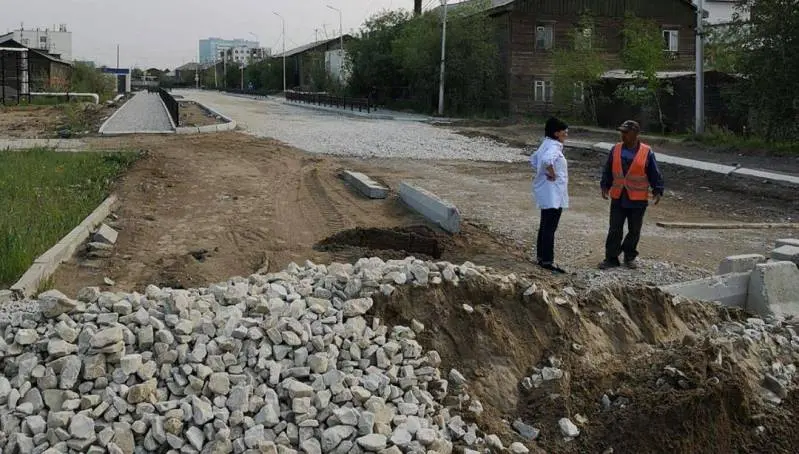Мэр Якутска раскритиковала ход ремонта некоторых дорог