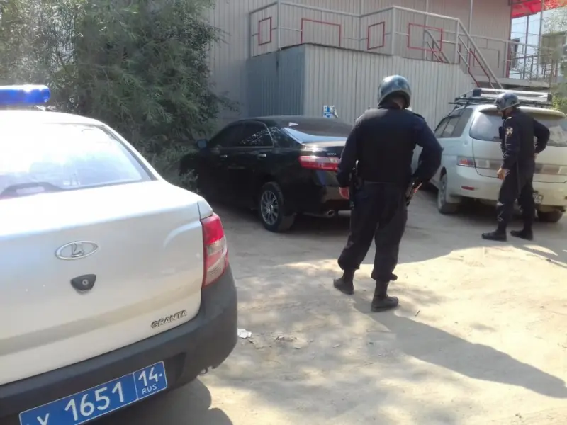 В Якутске росгвардейцами задержаны трое подозреваемых в совершении кражи автоколес