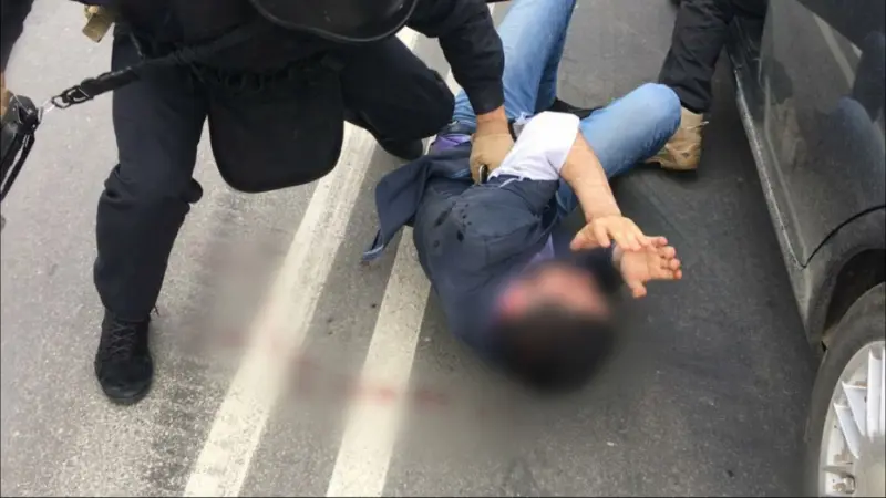 Задержан дебошир выстреливший в лицо из неустановленного оружия посетителю кафе в Якутске