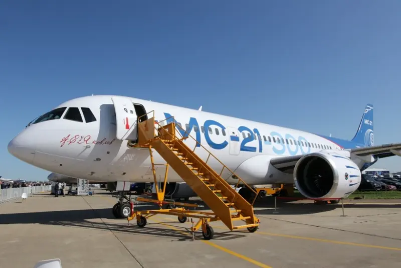 МАКС-2019: Якутские авиакомпании подписали соглашения, направленные на обновление регионального пассажирского авиапарка