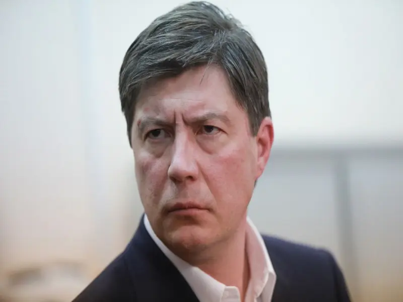 Следствие обвинило экс-владельца «Югры» Хотина в хищении ₽290 млрд