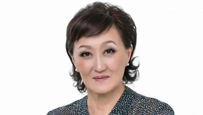 Глава Якутска Сардана Авксентьева поздравляет с Днем знаний