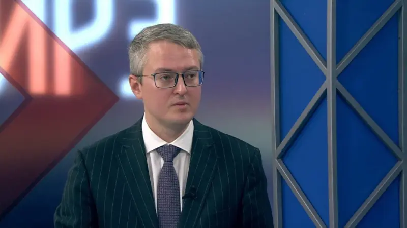 Владимир Солодов: Темпы расселения аварийного жилья по нацпроекту в Якутии будут увеличены