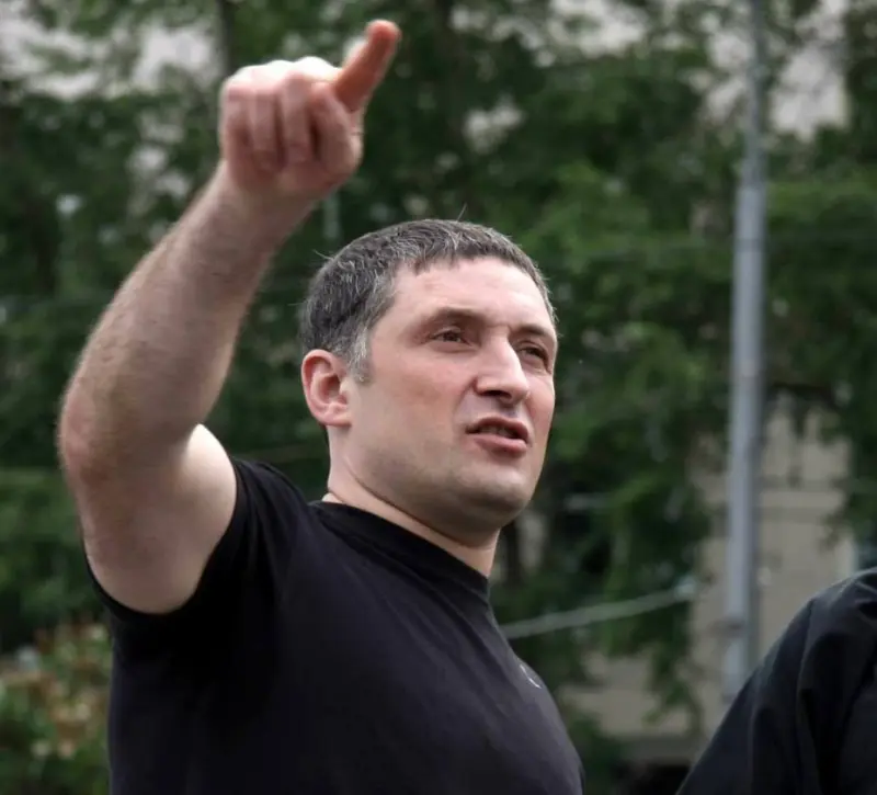 «Виновен не только Бурксер – надо привлекать Штырова и Борисова»: Валентин Урусов об уголовном деле по руднику «Мир»