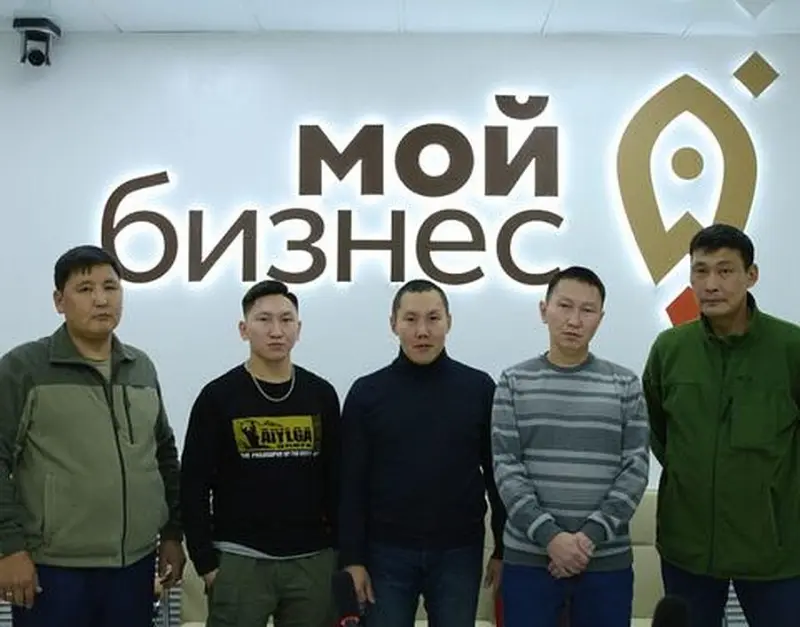 Кузнецы Якутии покажут на выставке «Клинок» исторические копии якутских ножей