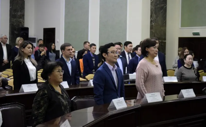 Не до жиру, быть бы живу: депутаты Гордумы Якутска приняли в первом чтении бюджет на 2020-2022 годы
