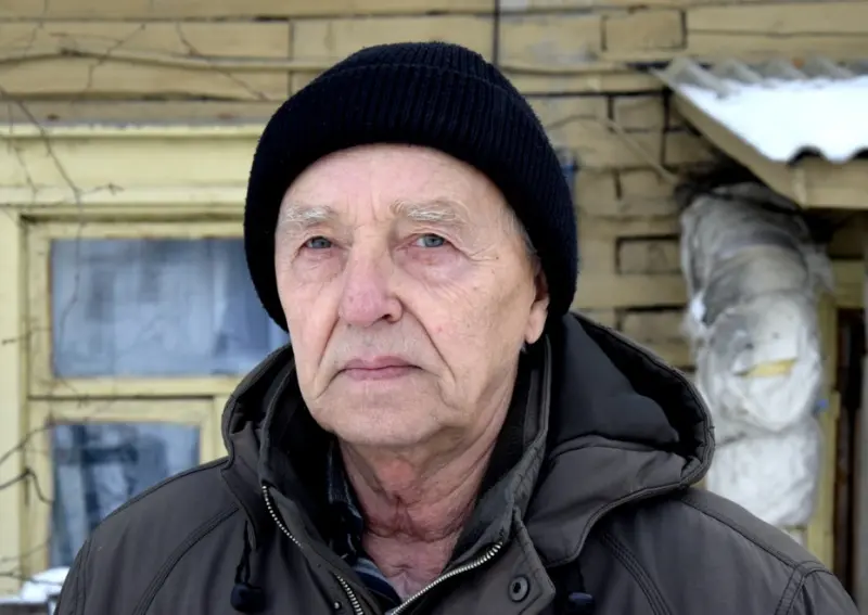 На старости лет: В Якутске онкобольной вынужден жить в разваливающемся доме