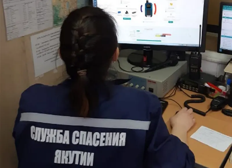 Возле Нижнего Бестяха спасены люди из машины застрявшей в песке