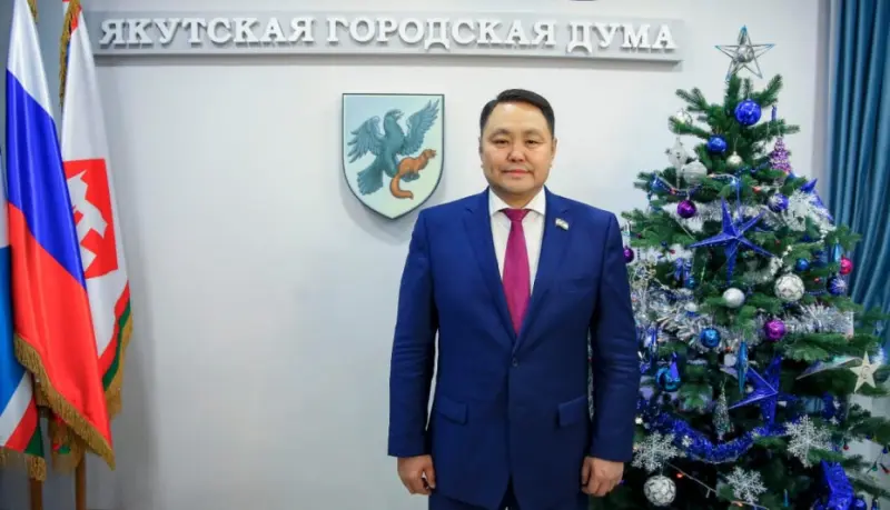 Альберт Семенов поздравляет с Новым 2020 годом