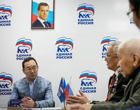 Глава Якутии дал поручение реализовать пилотную версию проекта по особому способу содержания домашних северных оленей