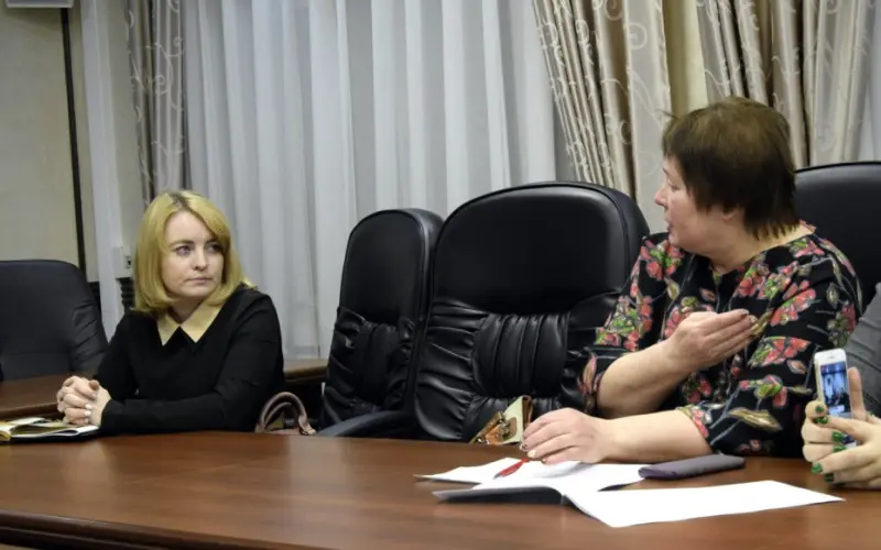 Вышли на инвестора, трудоустроим волонтеров: в мэрии Якутска обсудили ситуацию с Пунктом передержки животных