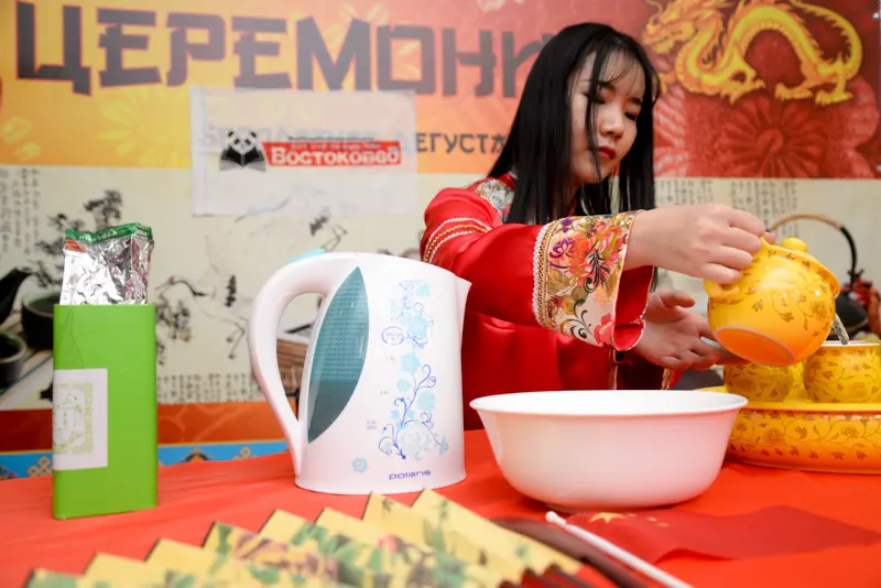 Чай и калиграфия на Новый год