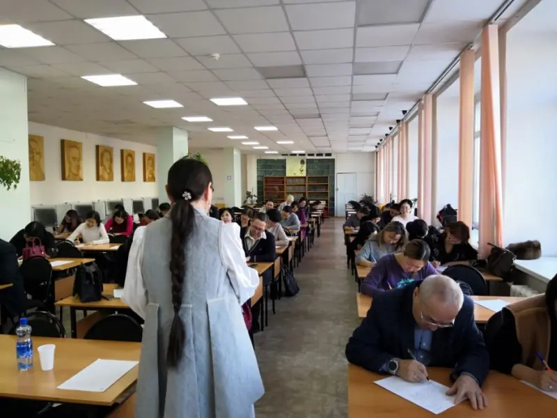 Более десяти тысяч человек приняли участие в акции «Сахалыы диктант»
