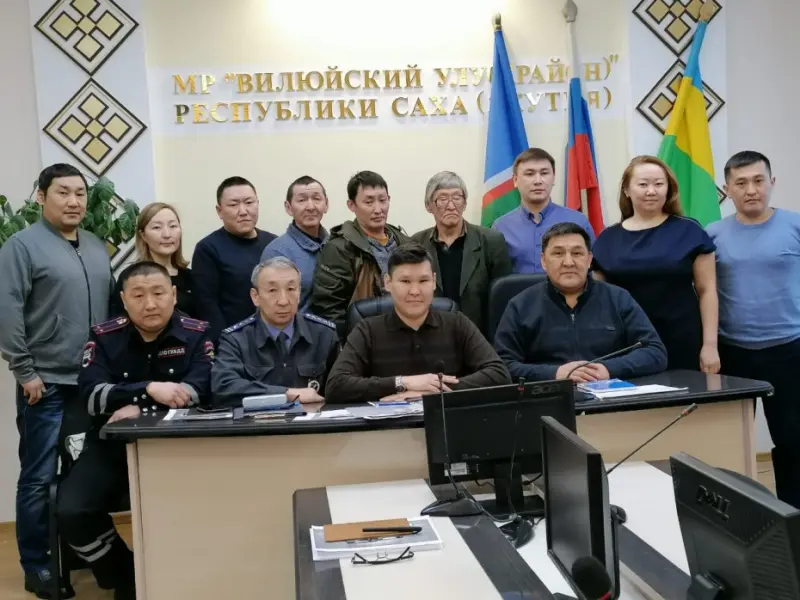 В районах республики обсудили актуальные вопросы, связанные с перевозкой пассажиров и багажа легковым такси