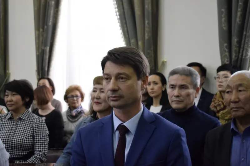 «Должен решать народ, а не власть!»: Владимир Федоров о смене главы в Хангаласском улусе