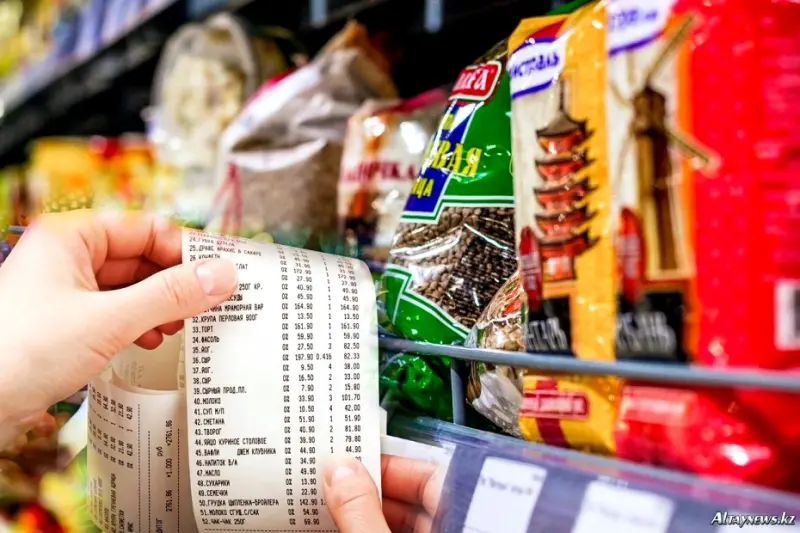 В Якутске регулярно проводится мониторинг цен на социально значимые продукты питания