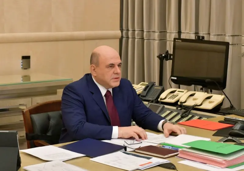 Михаил Мишустин поручил сократить сроки сертифицирования аппаратов ИВЛ