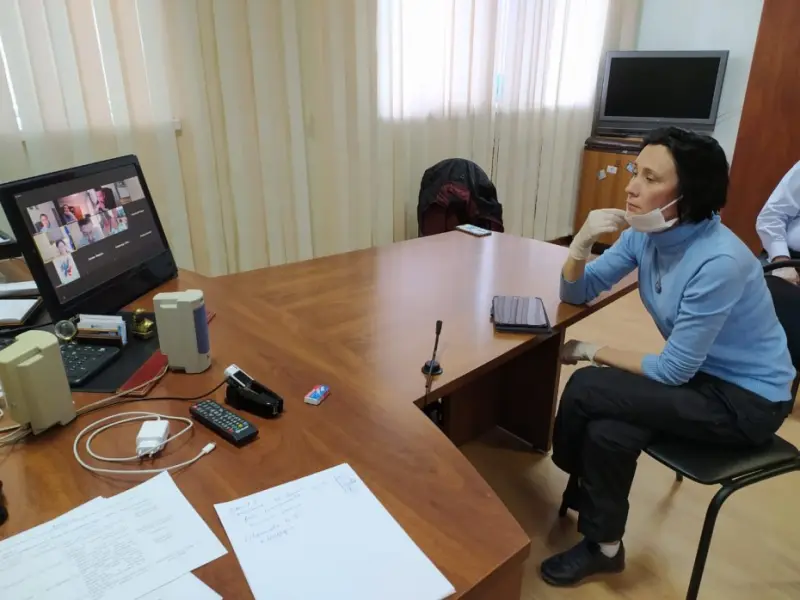 Сардана Авксентьева провела личный прием граждан в онлайн-режиме