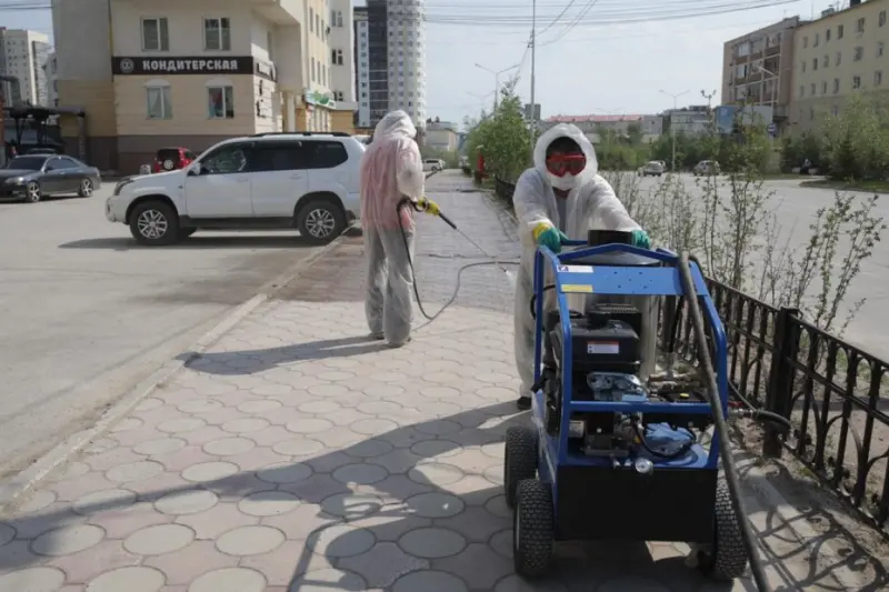 В Якутске начался четвертый цикл дезинфекции общественных пространств