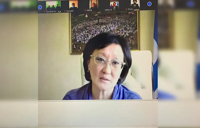 Сардана Авксентьева поздравила инспекторов по делам несовершеннолетних с профессиональным праздником