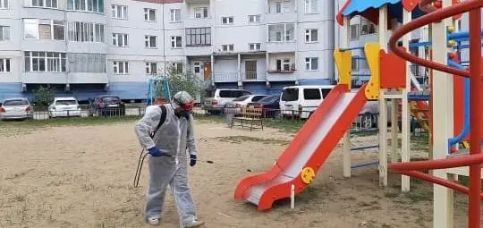 МУП «Жилкомсервис» продолжает дезинфекцию общественных пространств в усиленном режиме