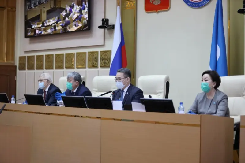 Региональным законом выплаты приемным родителям и патронатным воспитателям будут проиндексированы