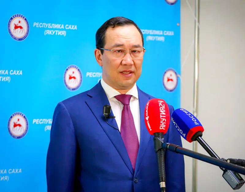 Айсен Николаев: Коэффициент распространения коронавируса в республике опустился ниже единицы и составил 0,8