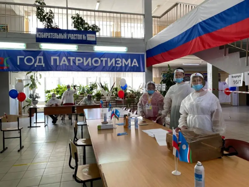 В Якутске открылись участки для Общероссийского голосования