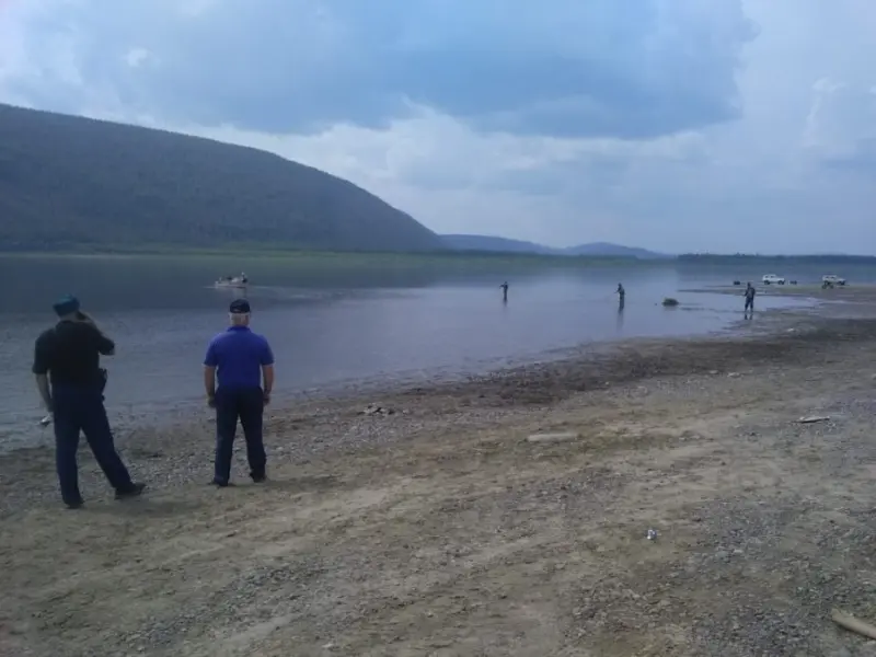 Подросток утонул на несанкционированном пляже в Ленском районе