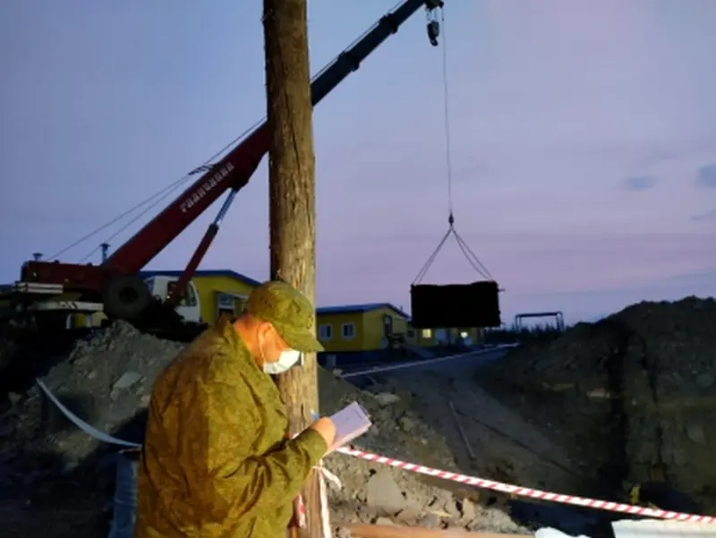 В Оймяконском районе следователи устанавливают обстоятельства гибели рабочих на прииске