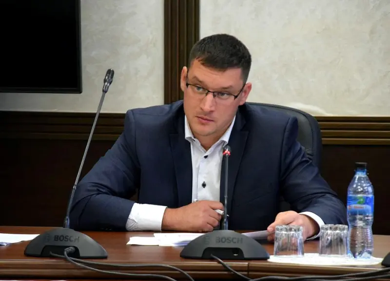 Промывка систем отопления и ревизия задвижек проведена в большинстве домов, идет оформление актов готовности