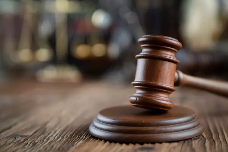 В Мирном руководитель управления соцзащиты приговорена к двум годам лишения свободы за мошенничество