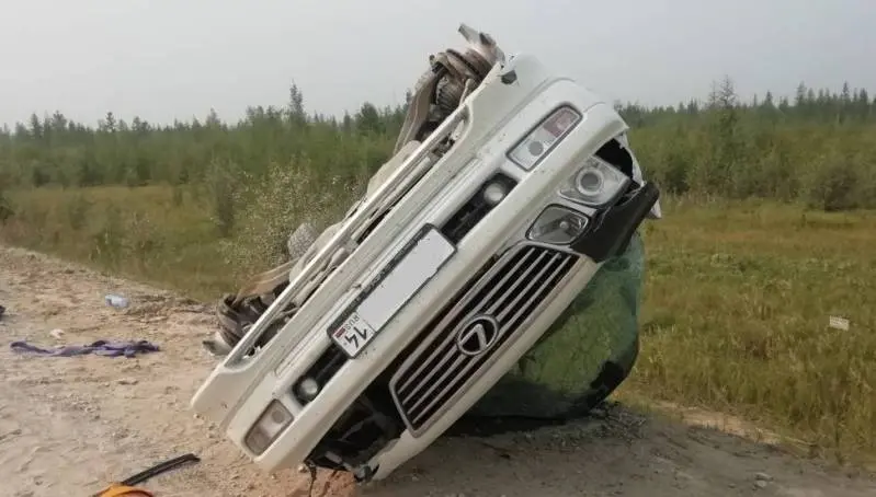 В связи с гибелью подростка в ДТП на автодороге «Вилюй» возбуждено уголовное дело