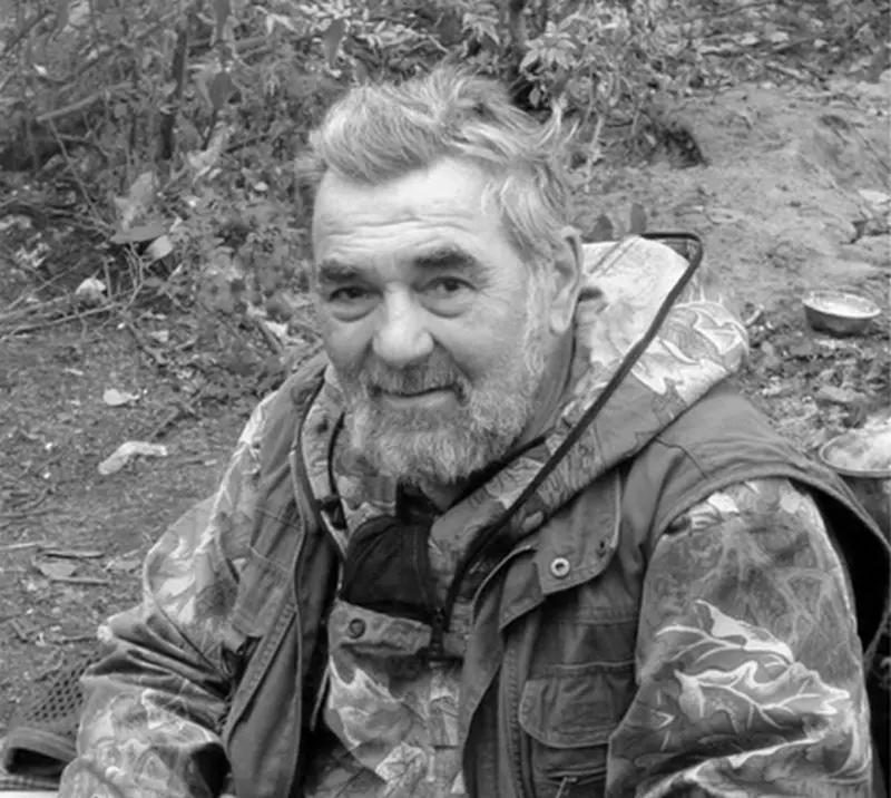 Айсен Николаев выразил соболезнование в связи с кончиной Юрия Мочанова